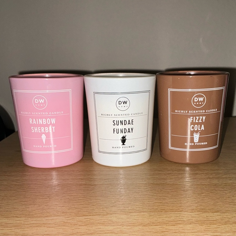 Set of 6 DW HOME Votive Candles - Picture 4 of 9